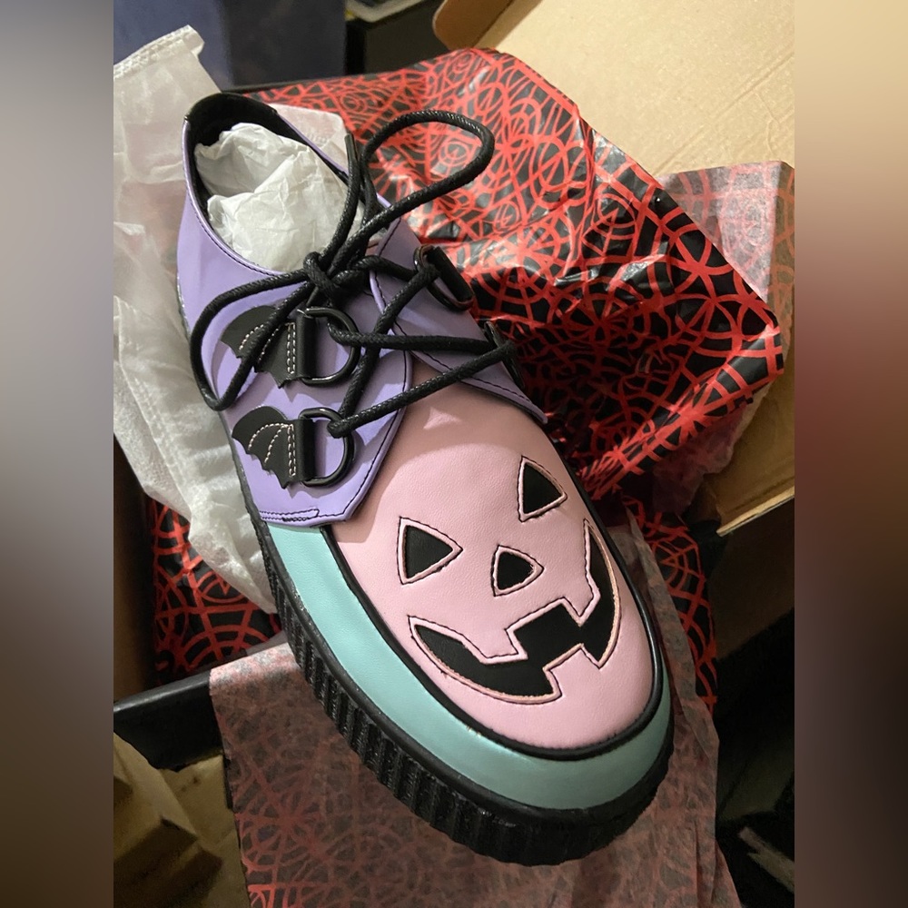 New strangecvlt Jackolantern pumpkin Halloween goth pastel creeper sneakers